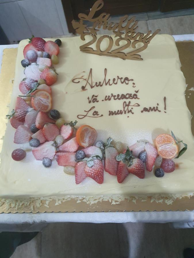 Pensiunea Ronicson Milostea Exteriör bild